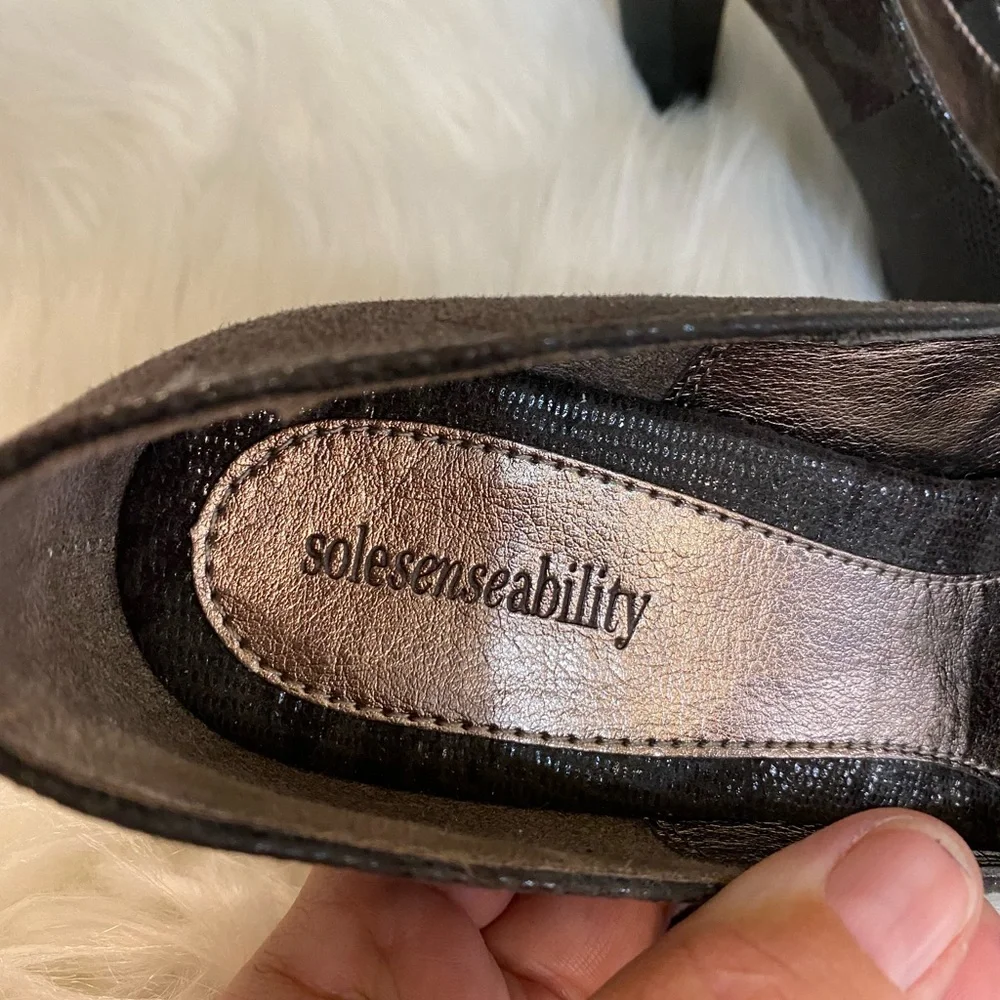 Solesenseability Pumps NWT - Picture 6 of 7